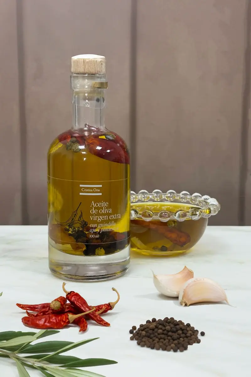 Aceite De Oliva Virgen Extra Con Guindilla, Ajo Y Pimientas 100 Ml