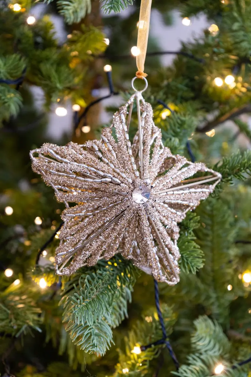 Adorno De Navidad Con Diseño De Estrella Dorada