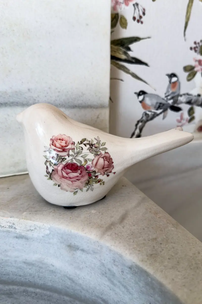 Adorno Pájaro Diseño Rosas