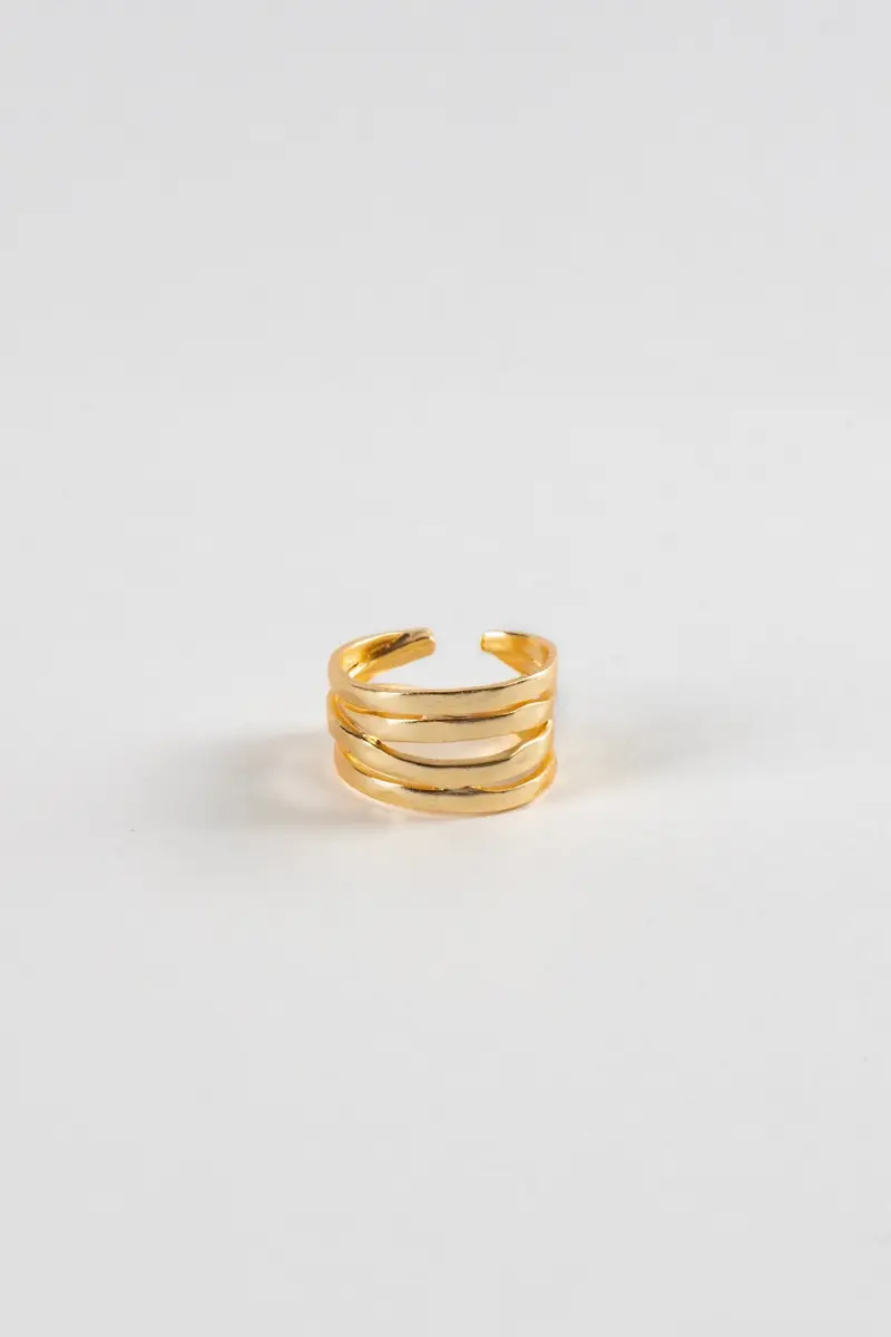 Anillo Dorado Ajustable Con Diseño De Cuatro Argollas
