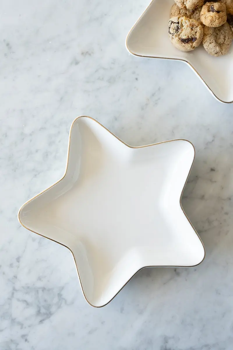 Bandeja De Cerámica Con Borde Dorado Diseño Estrella