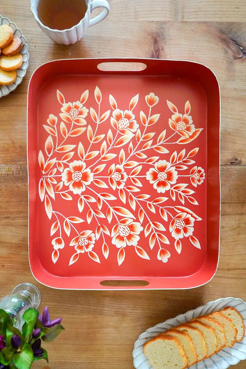 Bandeja Rectangular Teja Con Flores Blancas Pintadas