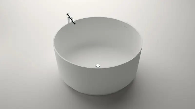 Bañera independiente In-Out Solid Surface