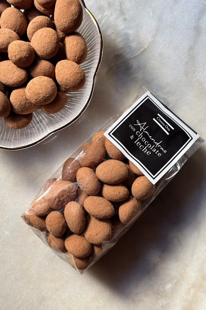 Bolsa De Almendras Con Chocolate Con Leche
