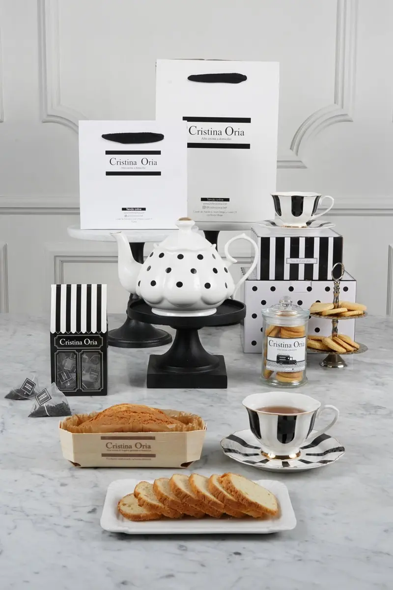 Bolsa Dulce con Tetera Puntos CO & Taza y Plato CO