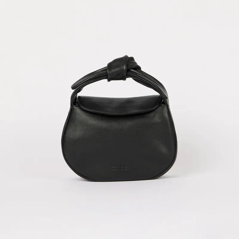Bolso Coco Croissant Soft Grain Negro