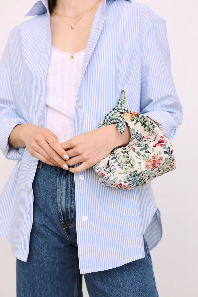 Bolso mano anudado tejido azaleas