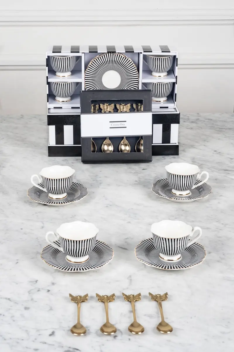 Caja De Regalo Tazas Espresso Y Cucharitas De Bronce