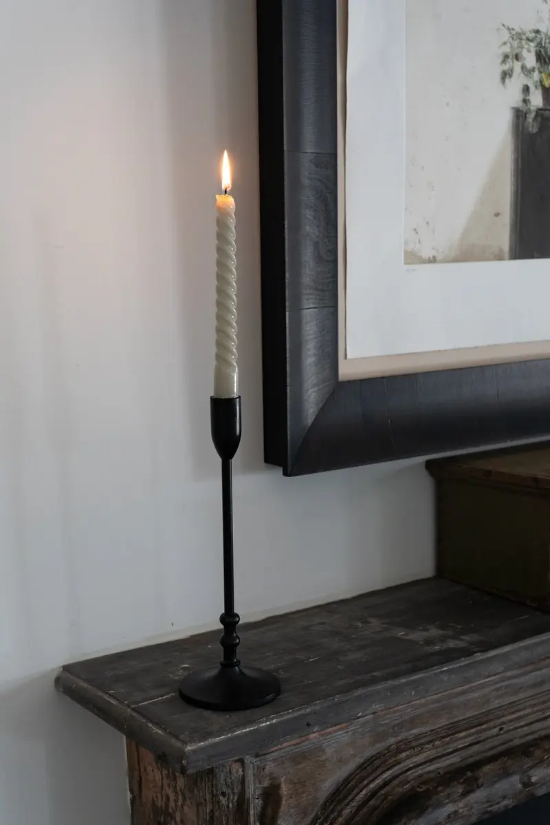 Candelabro Metálico Negro Mediano