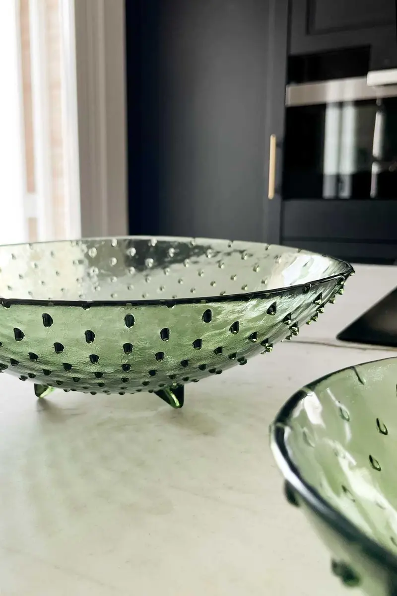 Centro De Mesa Mediano Con Diseño De Gotas En Relieve Verde Claro