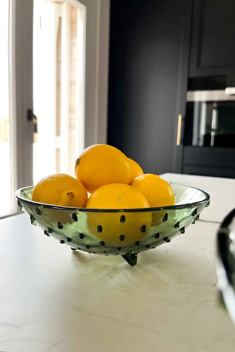 Centro De Mesa Pequeño Con Diseño De Gotas En Relieve Verde Claro