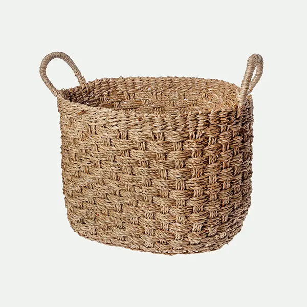 Cesta con asas