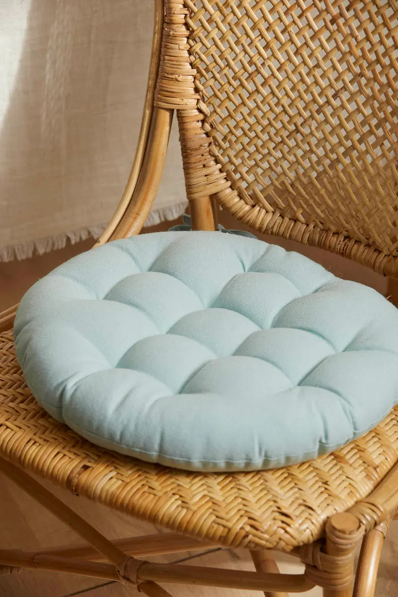 Cojín para silla redondo lavable de algodón verde claro Gavema