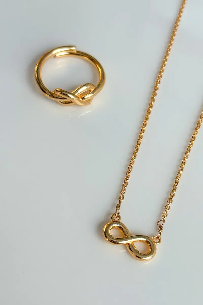 Combinación Collar & Anillo Diseño Infinito