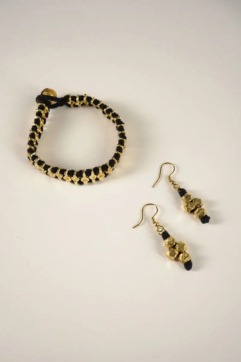 Combinación Pulsera & Pendientes Dorados Y Negros