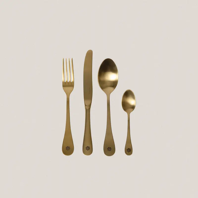 Cubertería Trisquel 24 Piezas Oro Mate