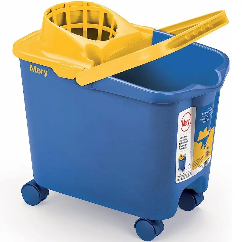 CUBO DE FREGONA CON RUEDAS RAYEN