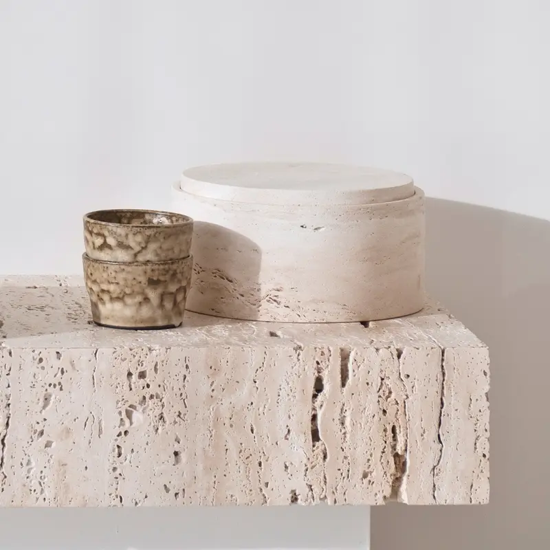 Cuenco de almacenamiento de travertino con tapa - Arenisca blanca - Al. 12 cm