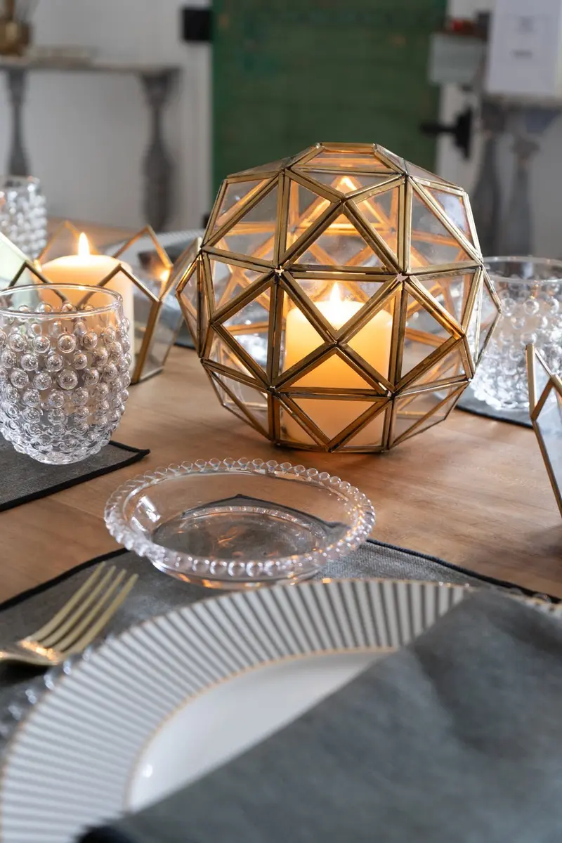 Esfera Decorativa De Cristal Con Detalles Dorados Mediana