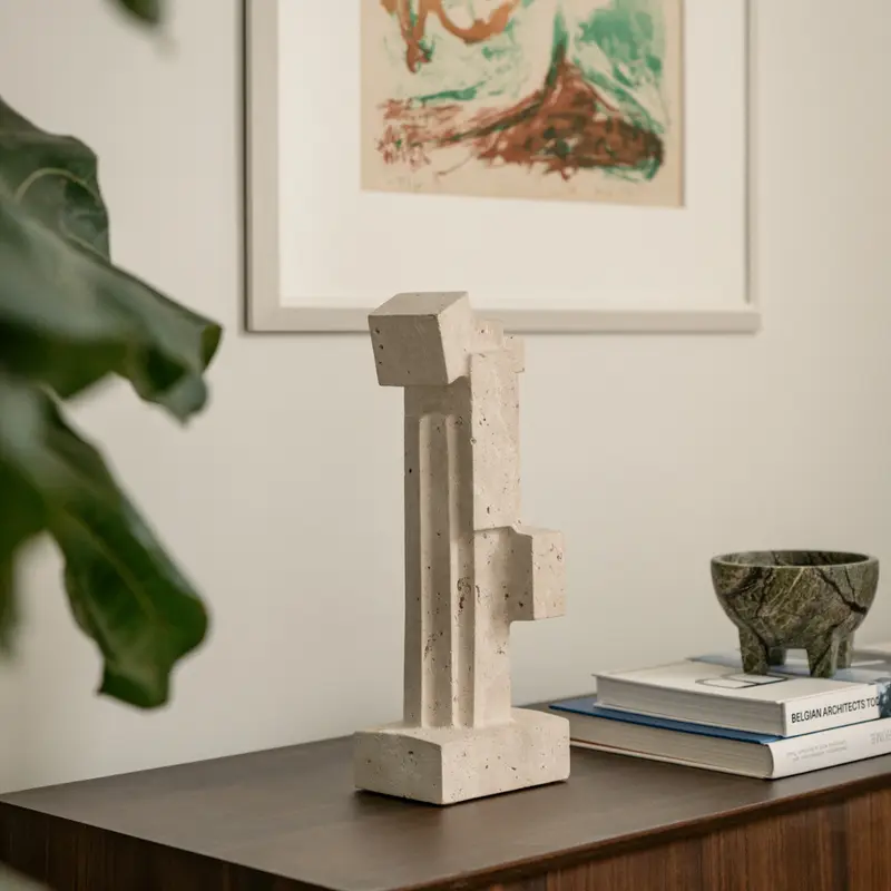 Estatua decorativa Baugy - H40 cm - Travertino blanco