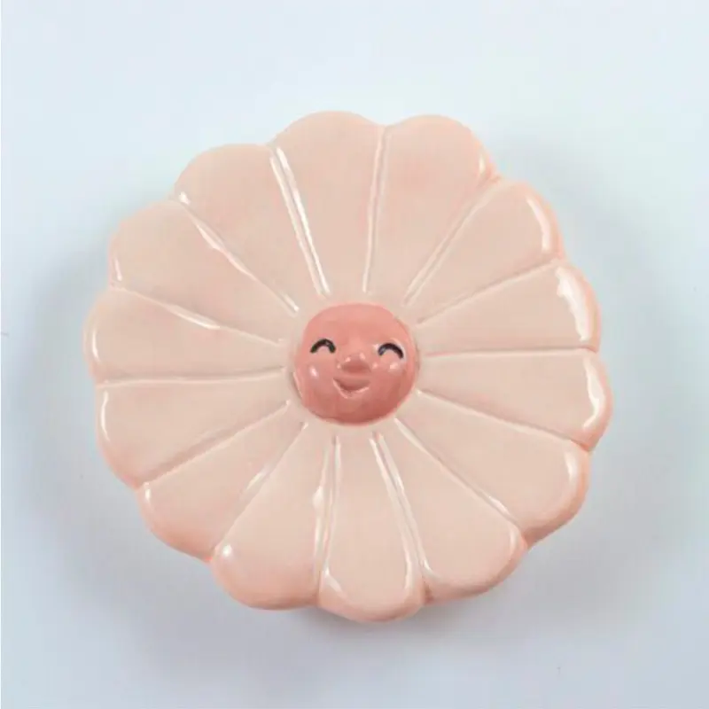 Flor Grande Margarito con Pétalos Rosas