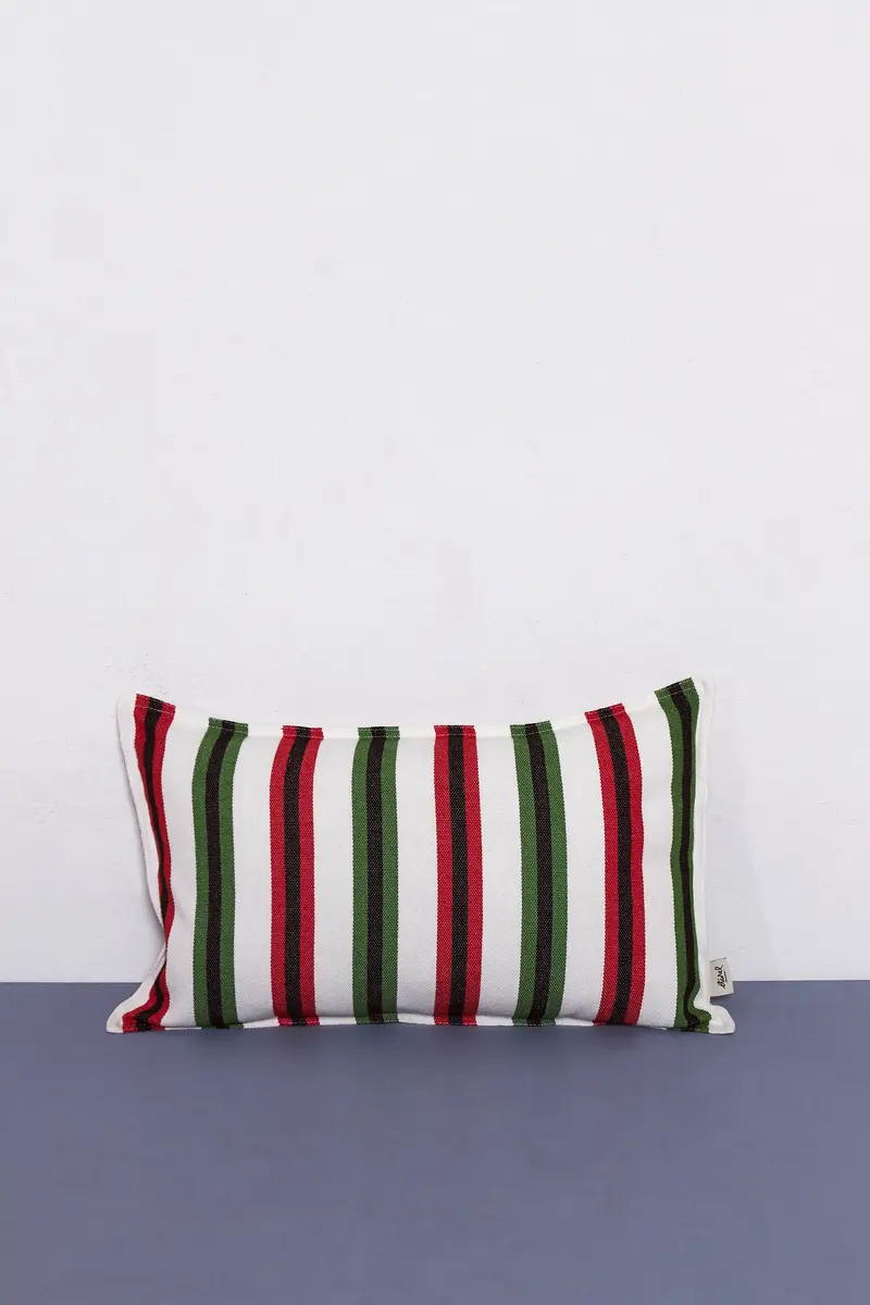 Funda cojín tejido canario verde y rojo 30cmx50cm