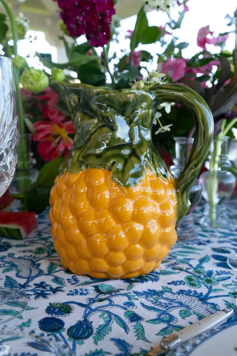 Jarra De Cerámica Con Diseño De Uvas Amarillas