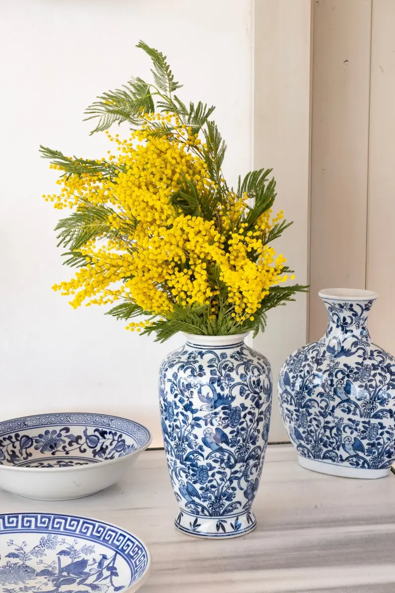 Jarrón De Porcelana Azul Y Blanco Modelo Iga
