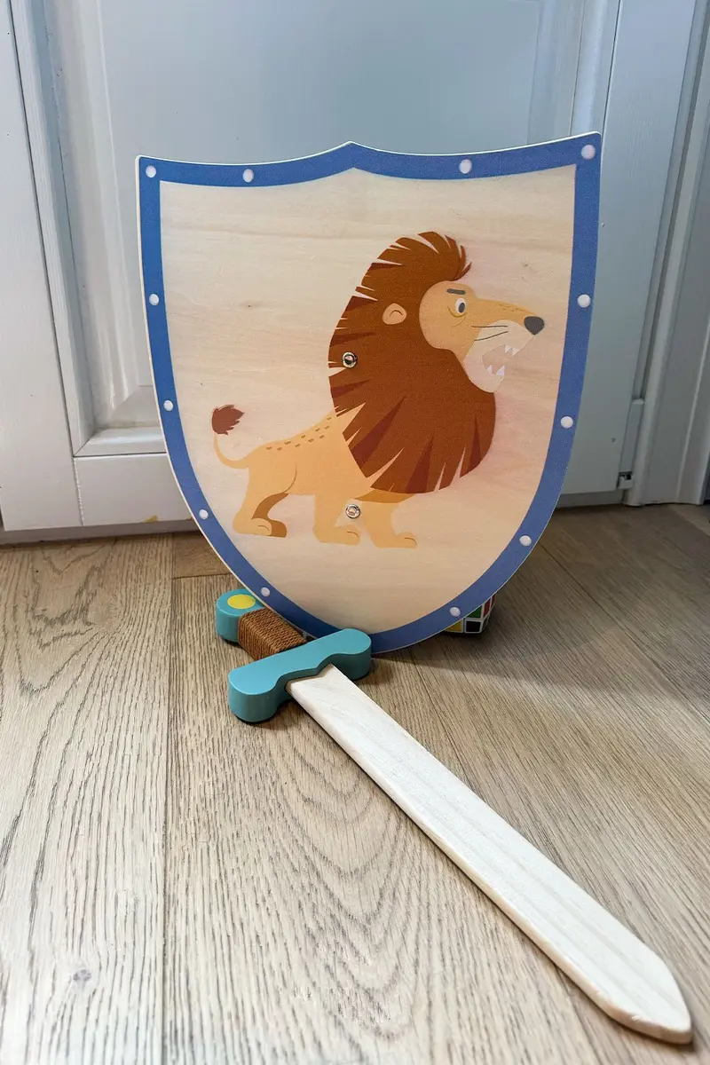 Juego Escudo Y Espada De Madera