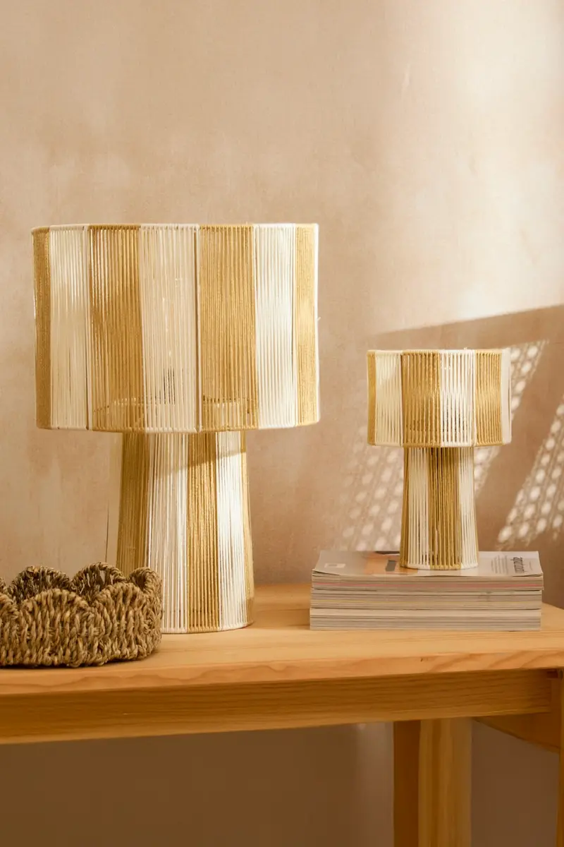 Lámpara de mesa beige Far