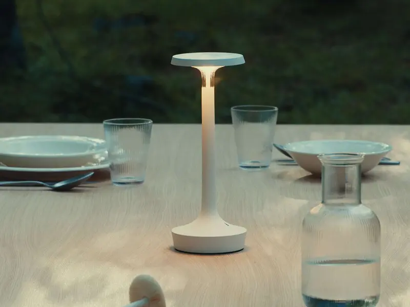 Lámpara de mesa Bon Jour Unplugged Blanco