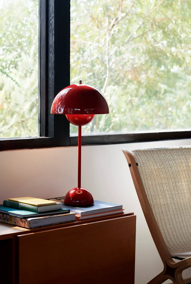 Lámpara de mesa Flowerpot VP3