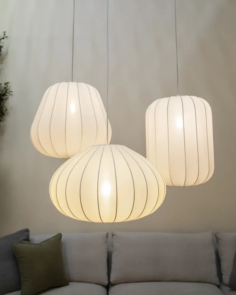 Lámpara techo colgante salón comedor tela mediana artesanal ovalada Lumi