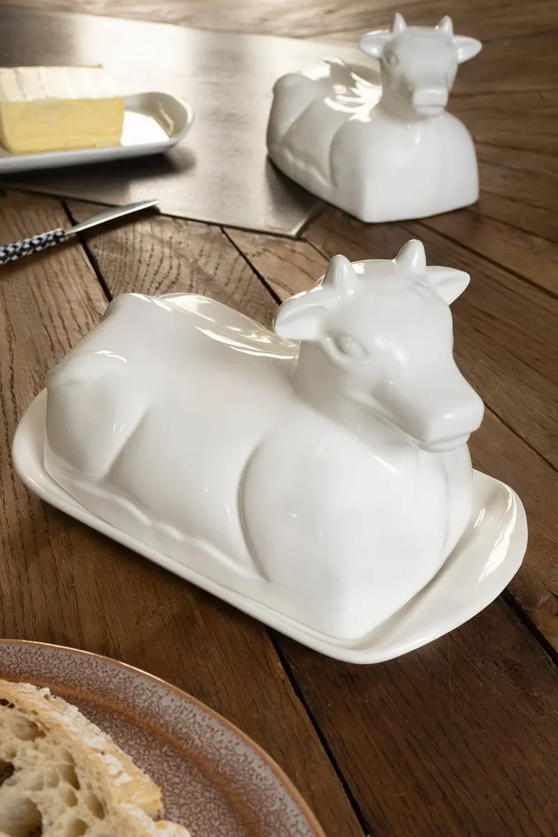 Mantequillera Con Diseño De Vaca De Porcelana Blanca