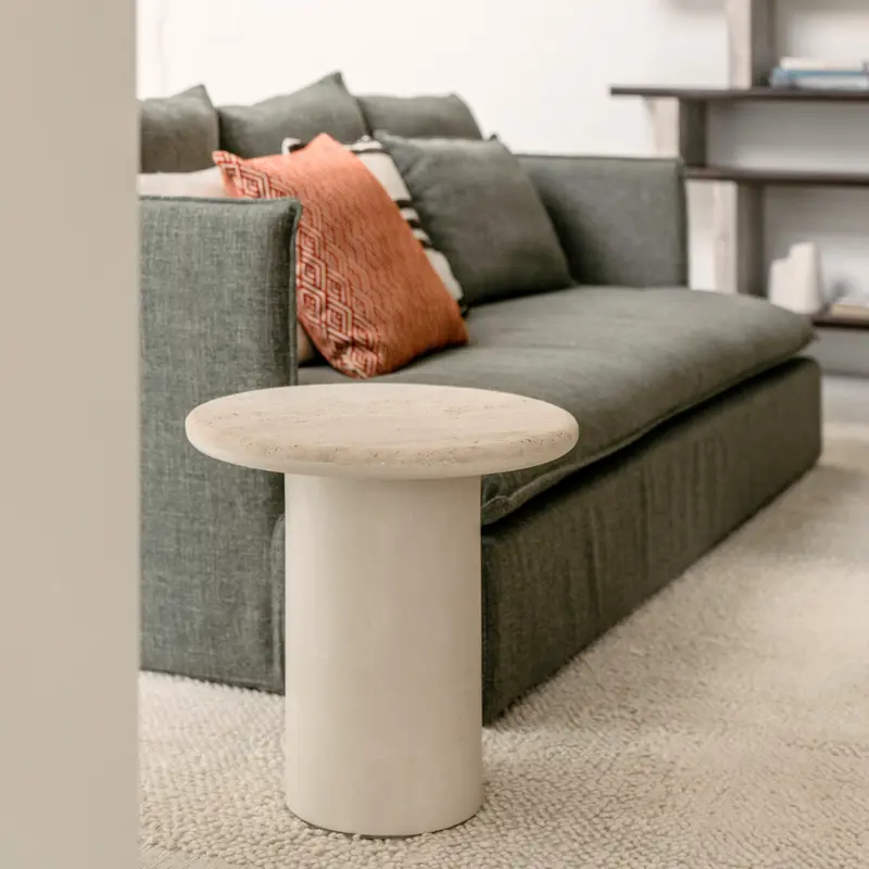 Mesa auxiliar Travertino Caen - Base Latte Stoneskin - 50 cm