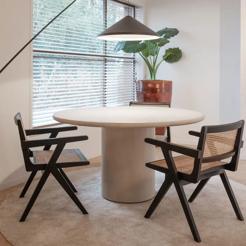 Mesa de comedor redonda - Obi - Aspecto hormigón - StoneSkin - 140 cm