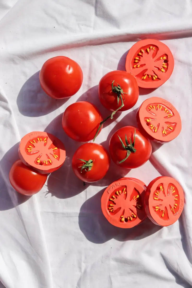 Mordedor Para Bebés Con Diseño De Tomate