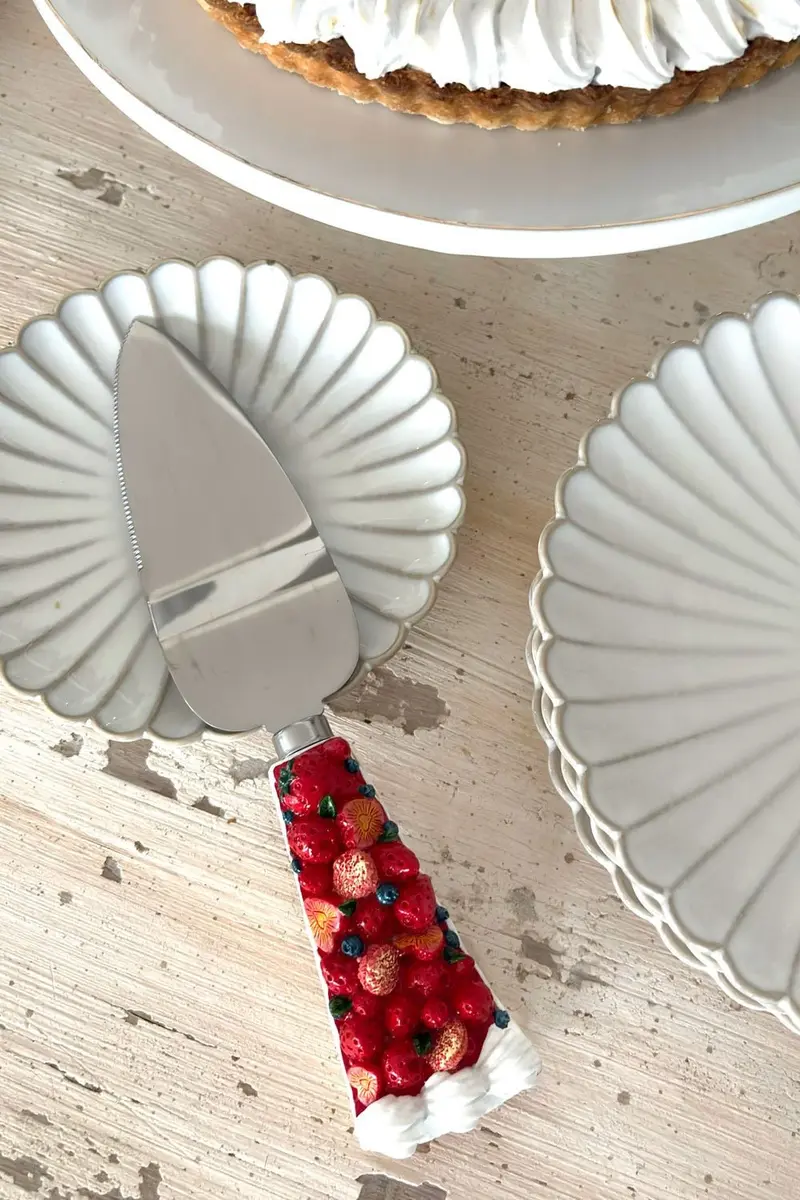 Pala De Tarta Con Diseño De Bizcocho De Frutos Rojos