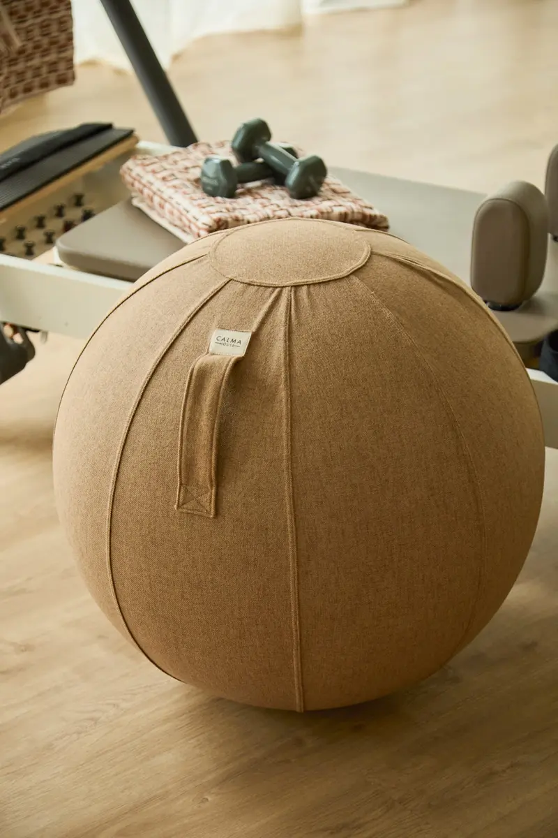 Pelota ergonómica marrón Esfera