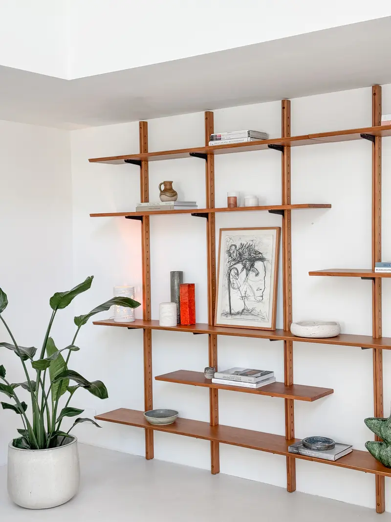 Perchero de pared vintage Vari - 240 cm - estantes de nogal