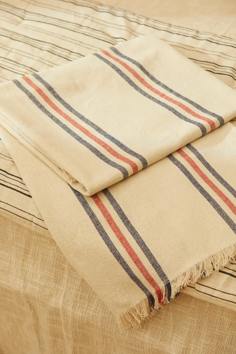 Plaid de algodón a rayas azules y rojas Mont