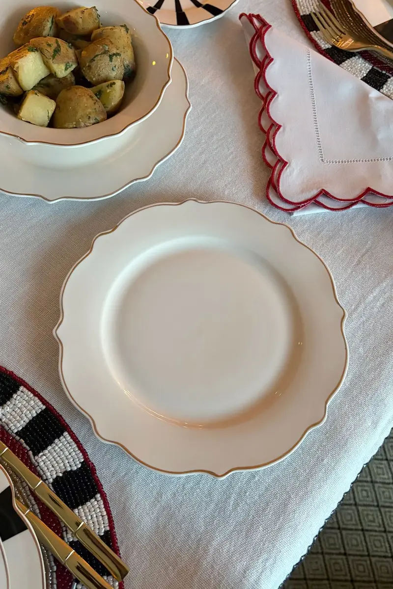 Plato De Postre Blanco Con Filo Dorado