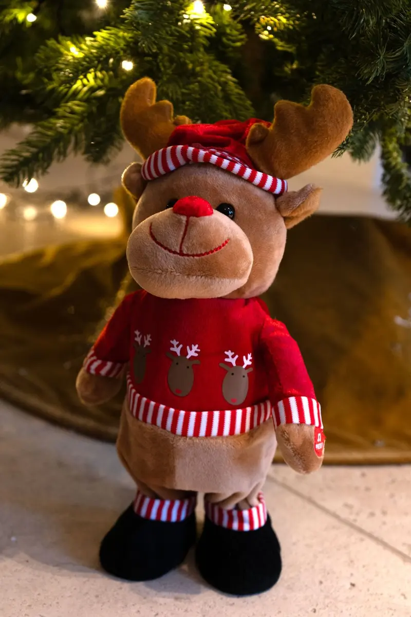 Reno De Peluche Navideño Con Música Y Baile