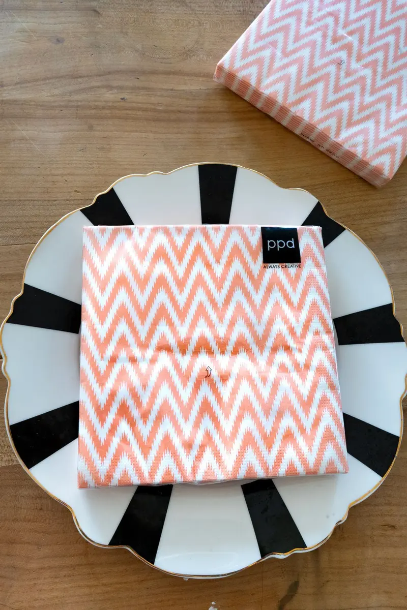 Servilletas Ikat Naranjas Grandes