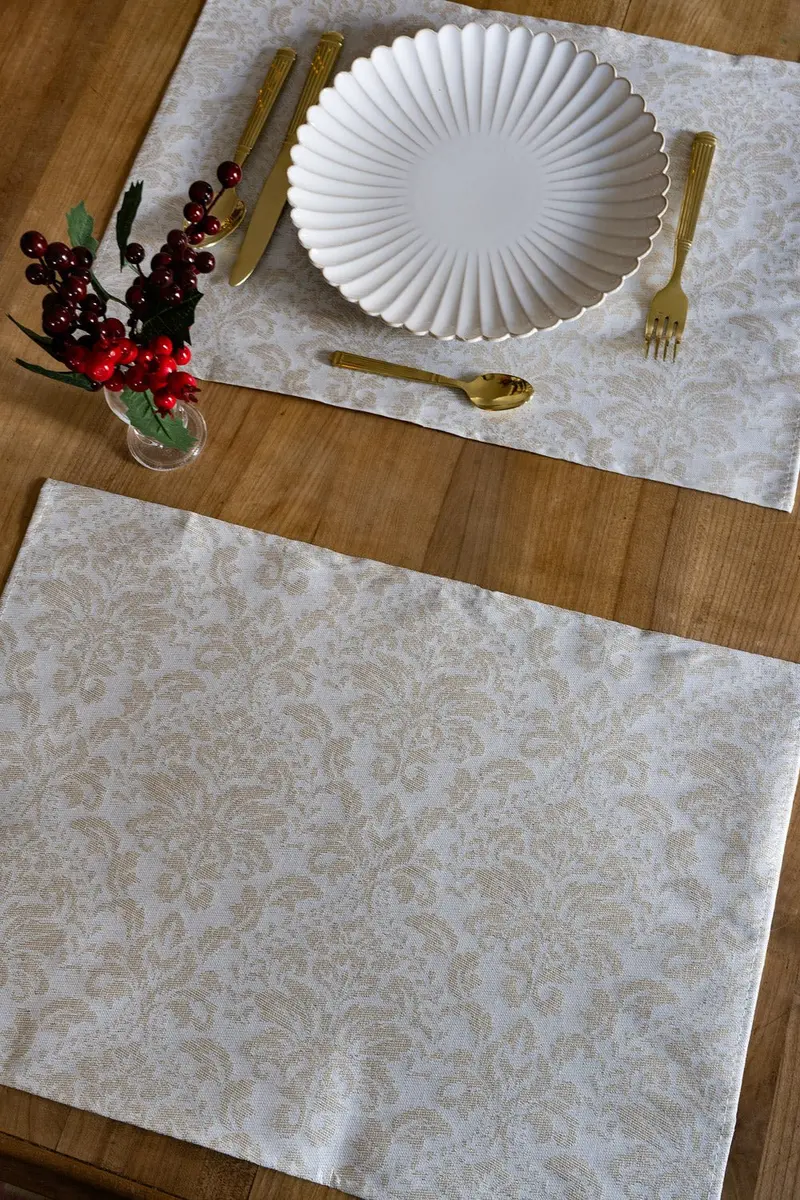 Set 2 Manteles Individuales Con Diseño Jacquard Dorado