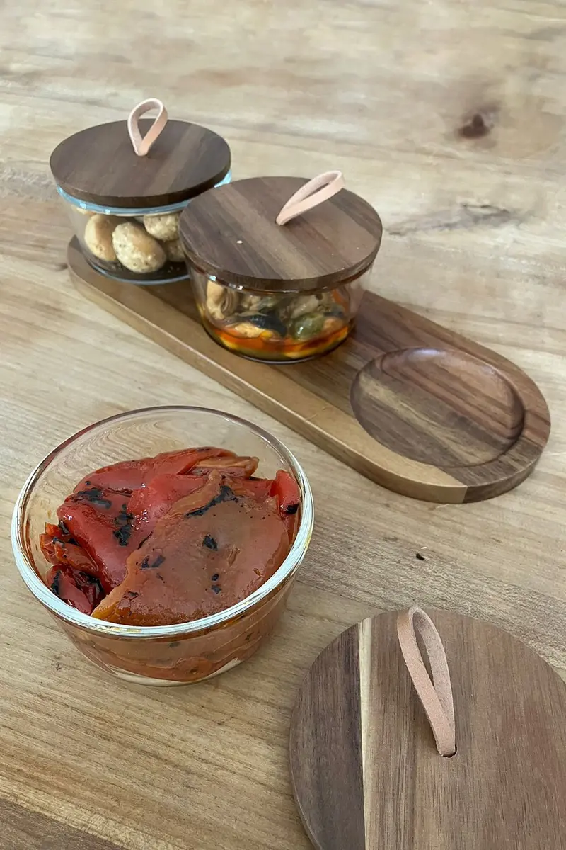 Set 3 Recipientes De Cristal Con Tapas Y Base De Madera