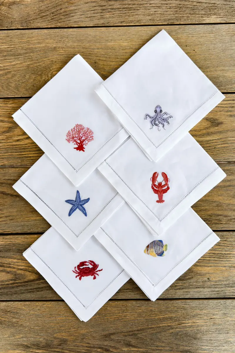 Set De 6 Servilletas Bordadas A Mano Con Diseño de Animales Marinos
