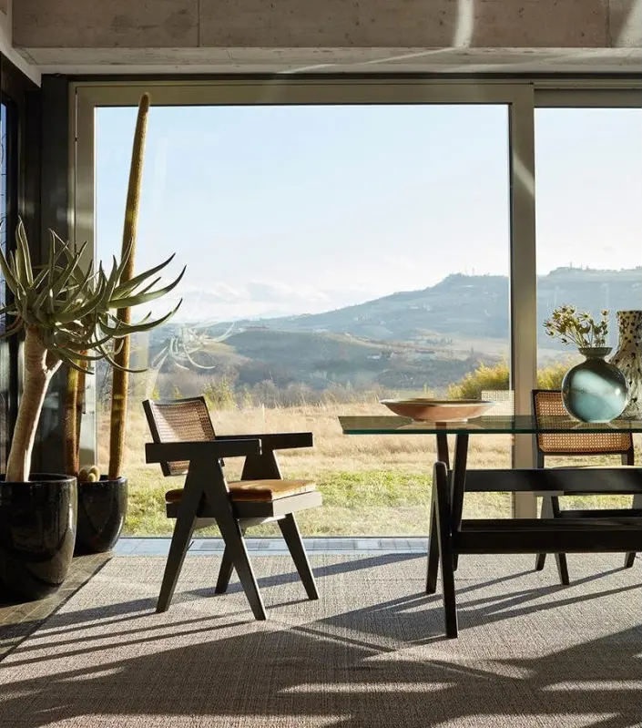 Silla de comedor Capitol Complex Chair