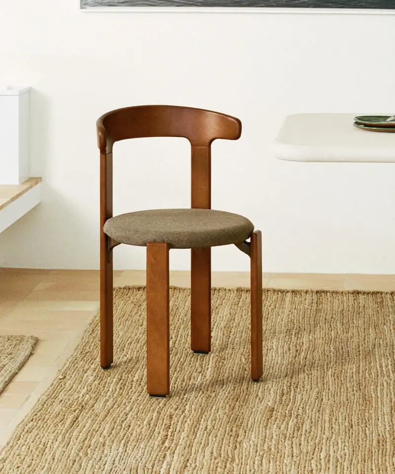 Silla de Comedor en Madera Tapizada Grim