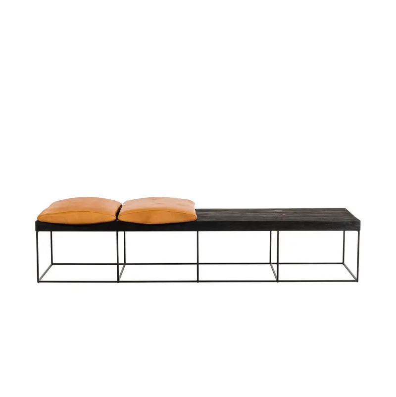 Sofá negro - Leonore - Madera Fume/Piel Cognac